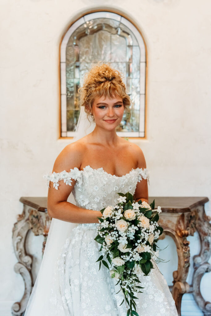 bridal portraits, sweetheart wedding dress, floral accent wedding dress, wright house wedding