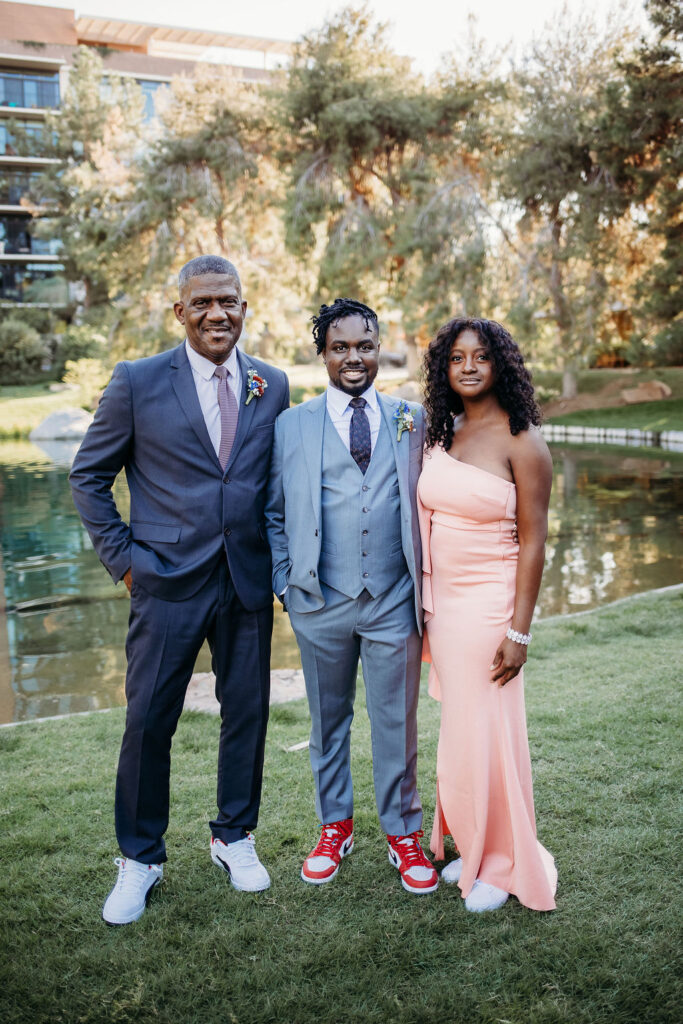 formal wedding photos at Japanese Friendship Garden Arizona.