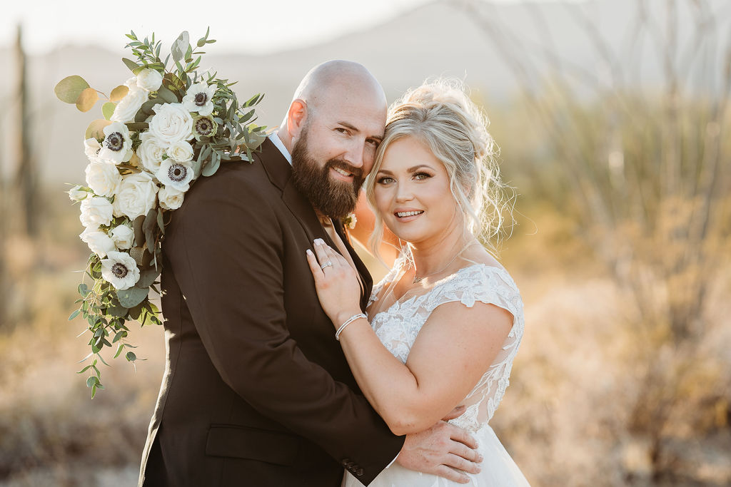 Arizona wedding photographer, wedding portraits in the desert, white poppy bouquet