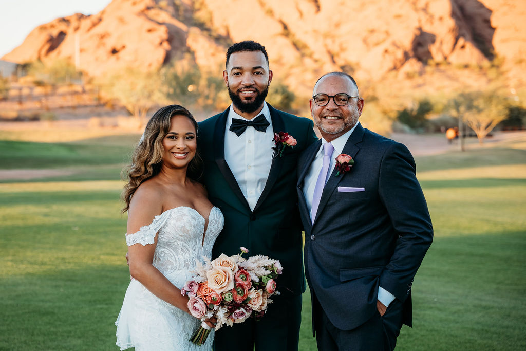 papago golf club wedding, family wedding photos