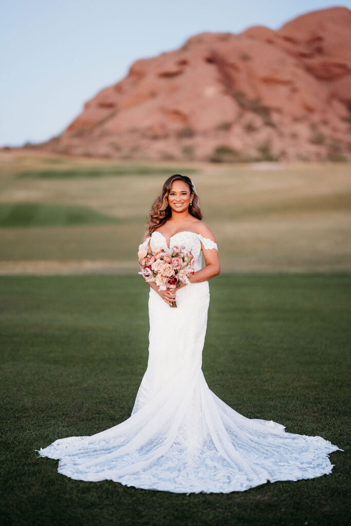 bridal portrait, papago golf club, sweetheart wedding dress, blush rose bouquet, poppy in bouquet, papago mountains, arizona wedding photographer