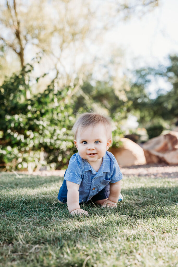 family photo poses, arizona family photographer