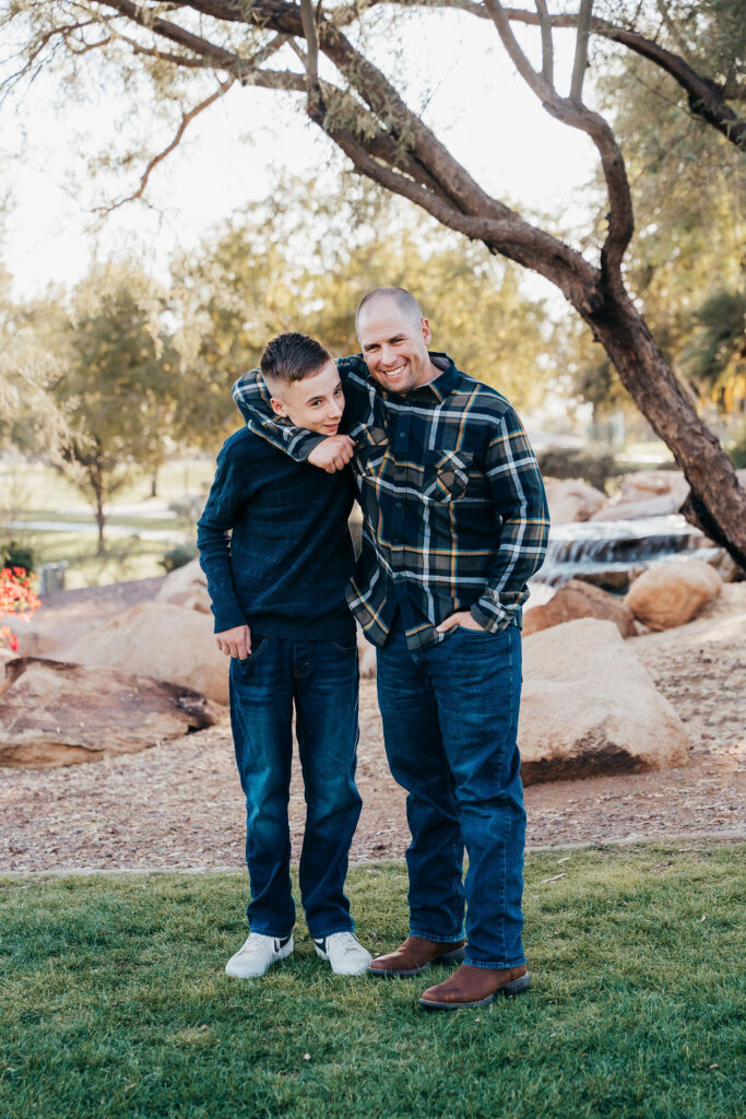 family photo poses, arizona family photographer