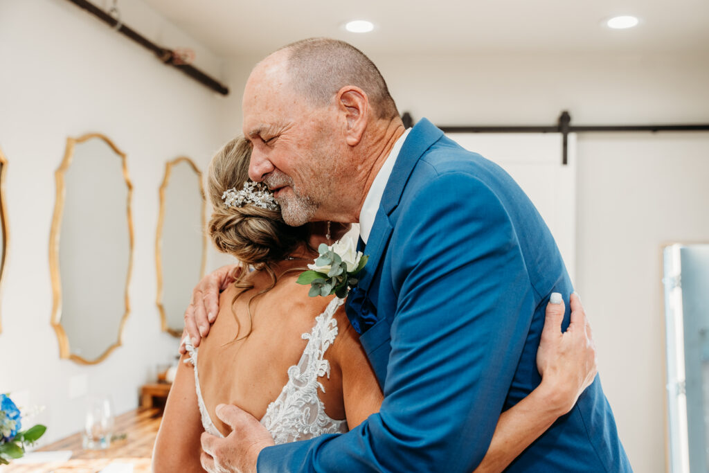 first look with father of the bride, arizona wedding photographer, first look trends