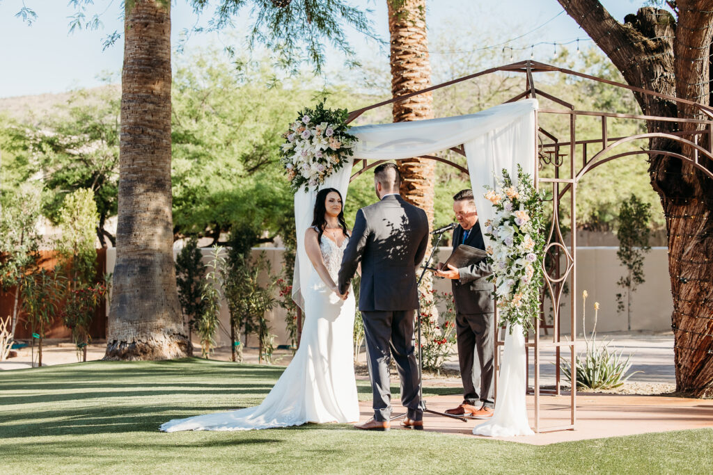 Ceremony at Secret Garden in Arizona, arizona wedding photographer