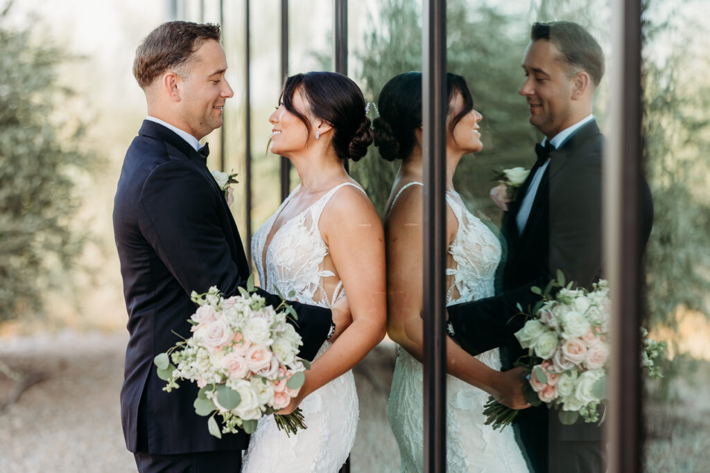 bride and groom posing ideas, bride and groom formal photos