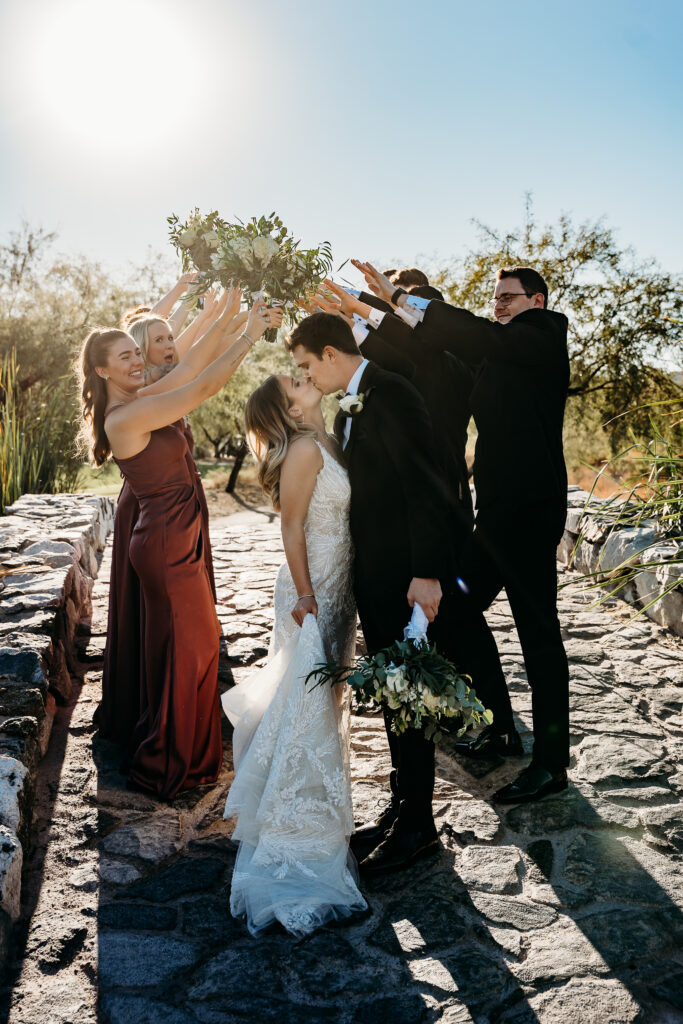 Wedding party posing ideas, arizona dessert wedding